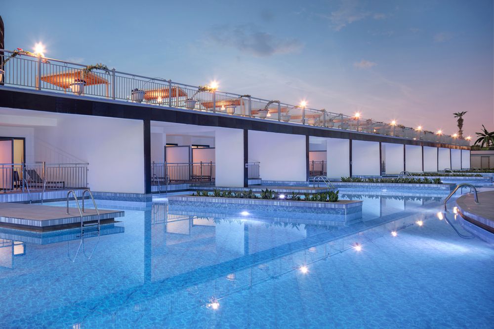 Nirvana Cosmopolitan - 68