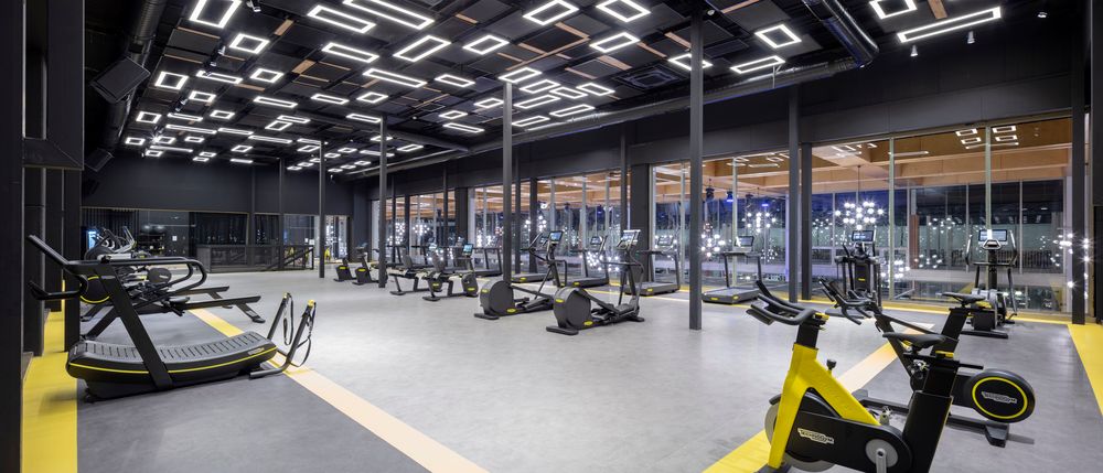 Nirvana Cosmopolitan - 64