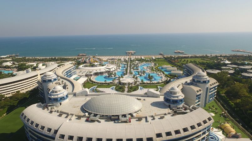 Sueno Hotels Deluxe Belek - 1