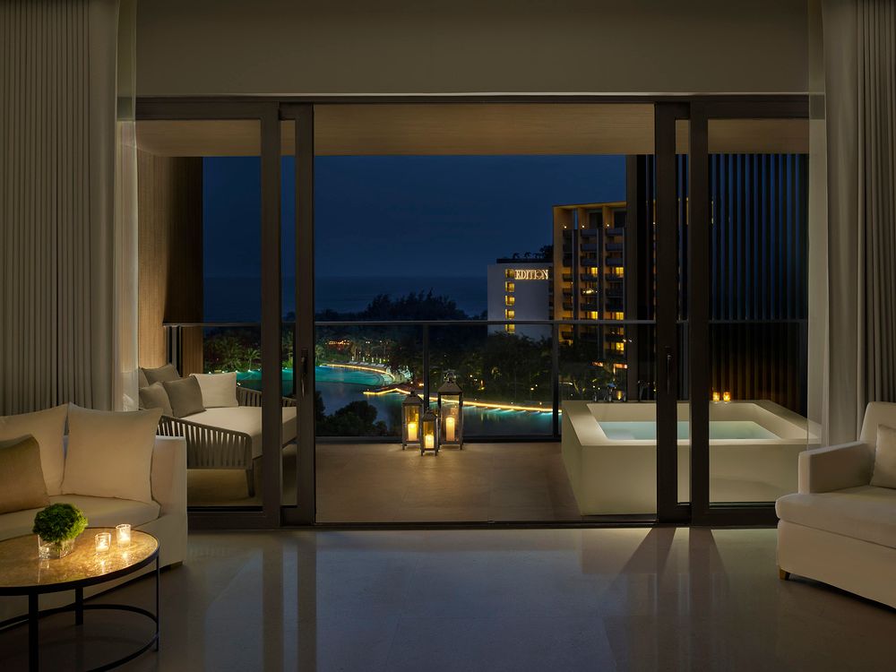 THE SANYA EDITION - 32