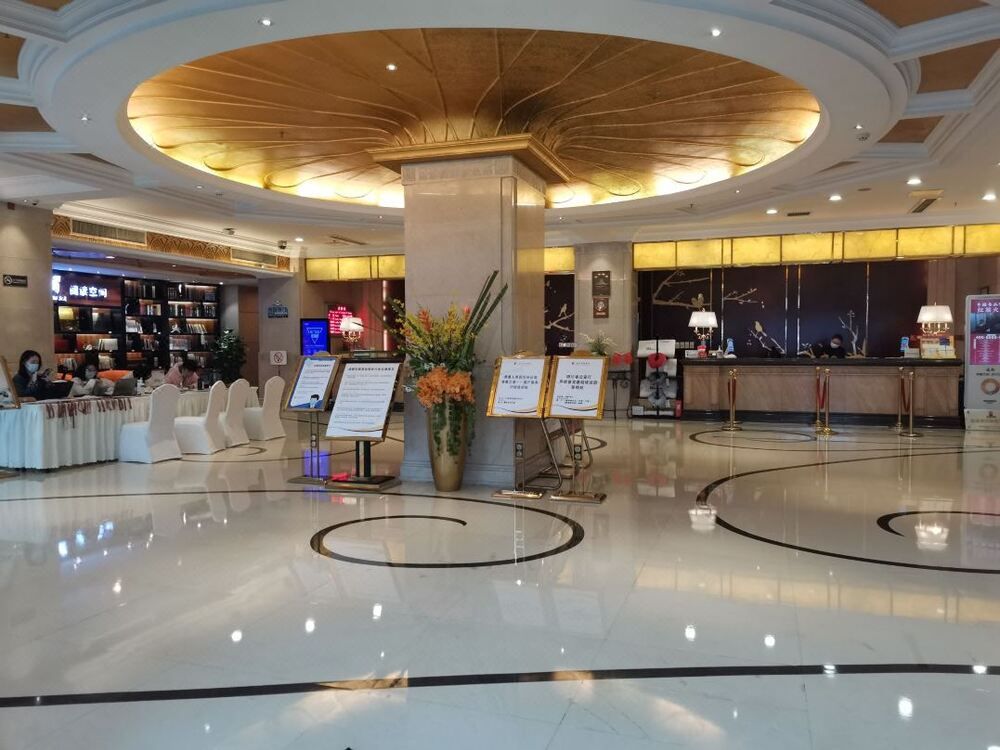 XINHUA INTERNATIONAL HOTEL CHENGDU - 4