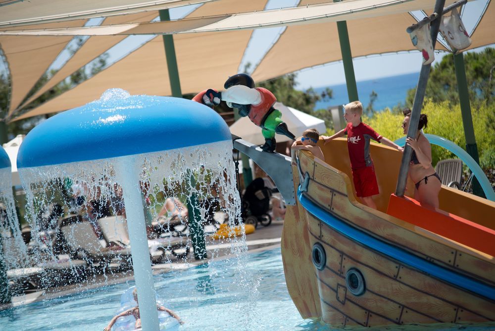 Картинка отеля - 235