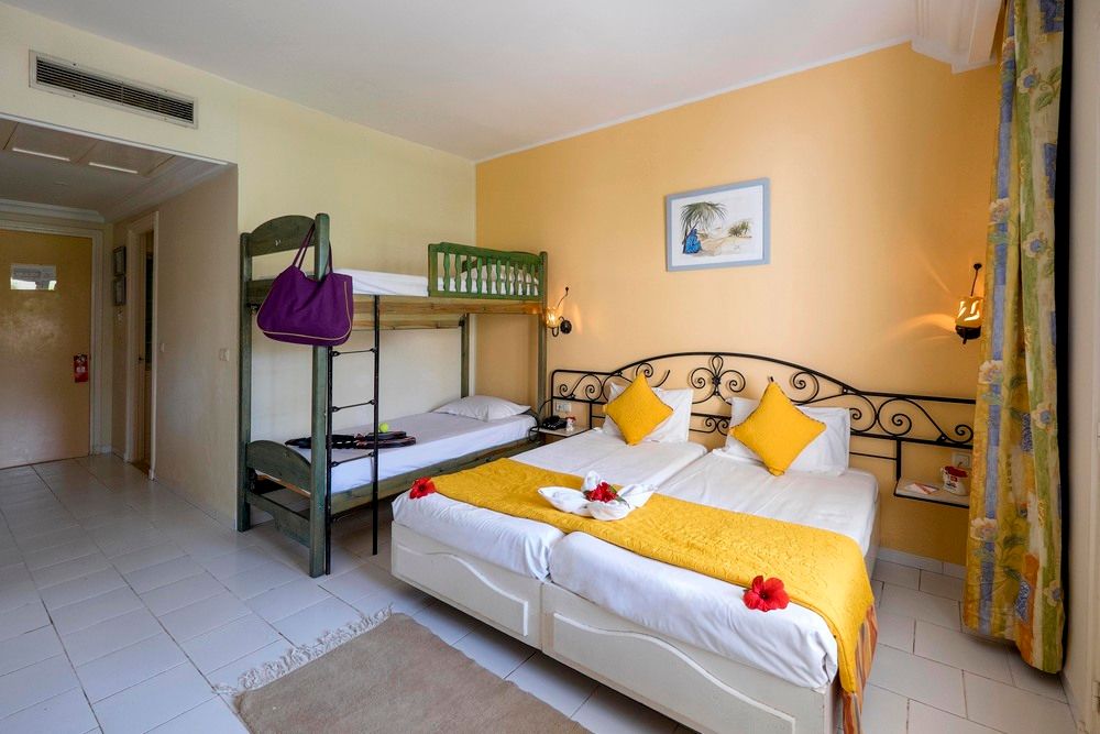 HOUDA GOLF BEACH & AQUAPARK - 38