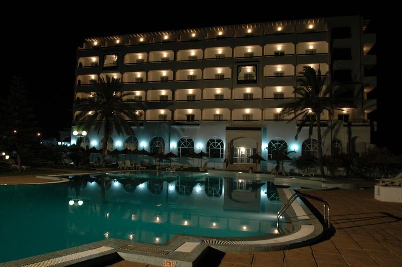 ROYAL JINENE BEACH & SPA - 2