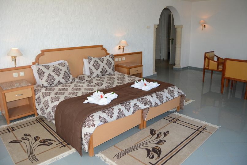 ROYAL JINENE BEACH & SPA - 6