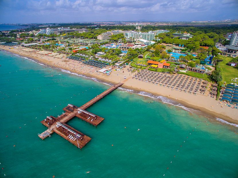 Gloria Verde Resort - 3