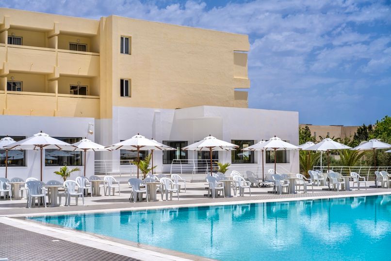 CLUB NOVOSTAR DAR KHAYAM - 4