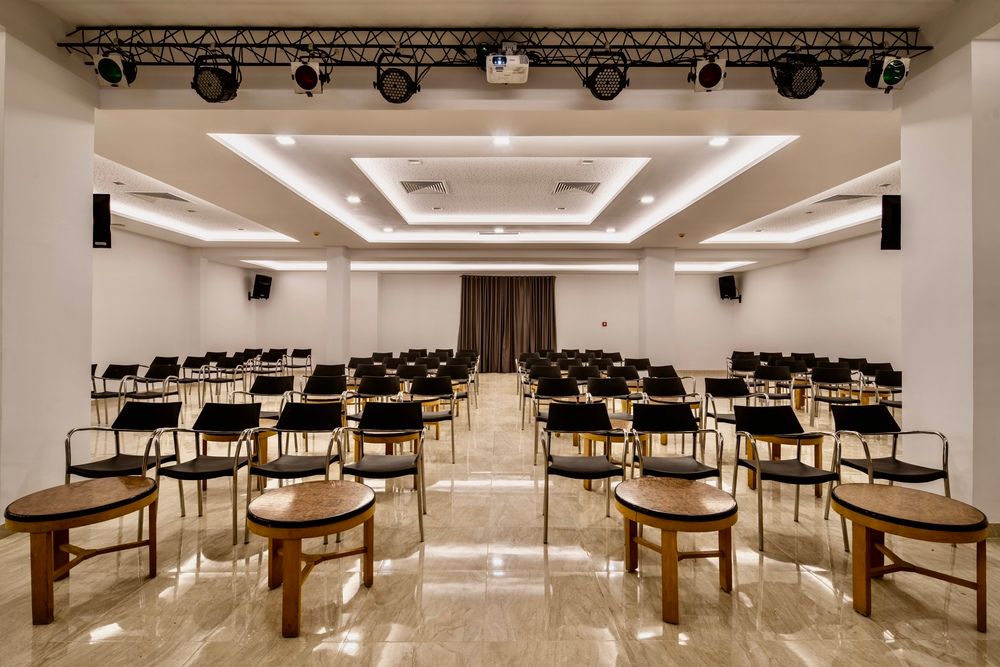 CLUB NOVOSTAR DAR KHAYAM - 25