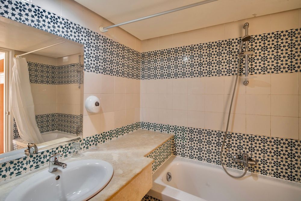 CLUB NOVOSTAR OMAR KHAYAM - 52