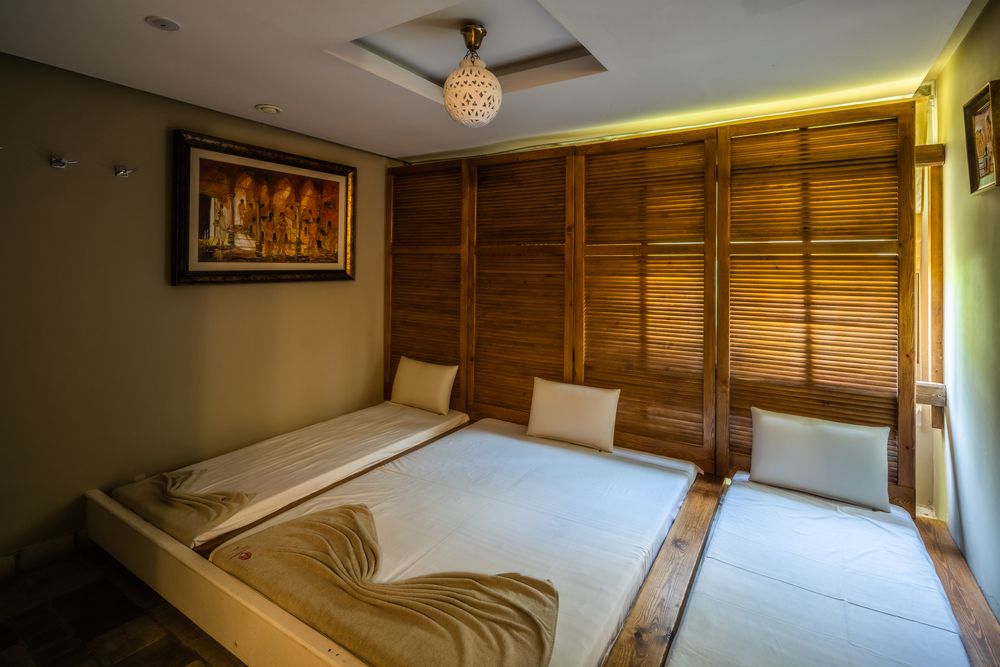 CLUB NOVOSTAR OMAR KHAYAM - 19