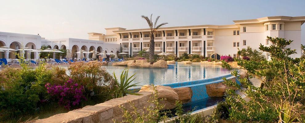 MEDINA BELISAIRE & THALASSO - 23