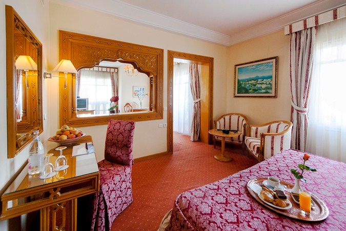 MEDINA BELISAIRE & THALASSO - 34