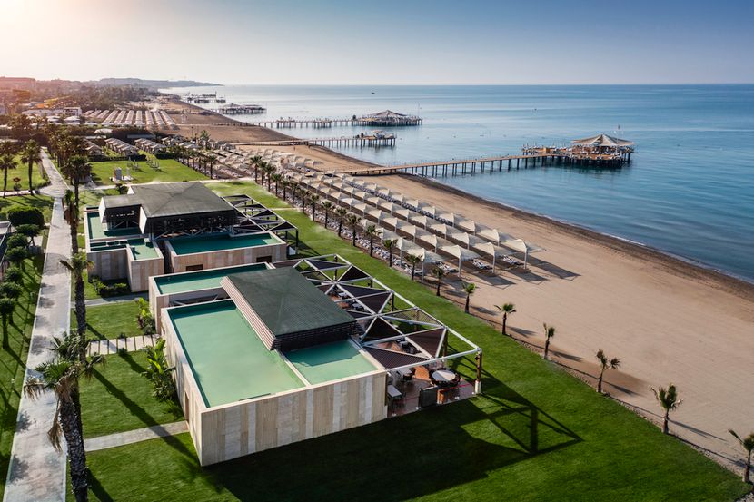 Calista Luxury Resort Hotel - 4