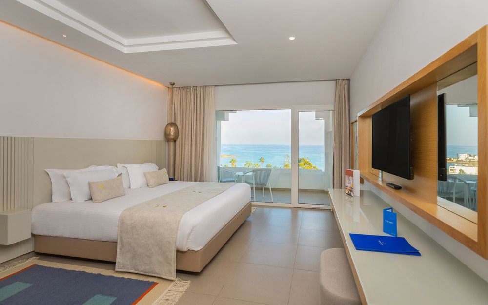 ROYAL AZUR THALASSA - 27