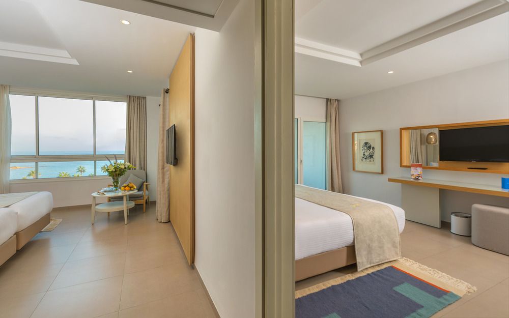 ROYAL AZUR THALASSA - 26