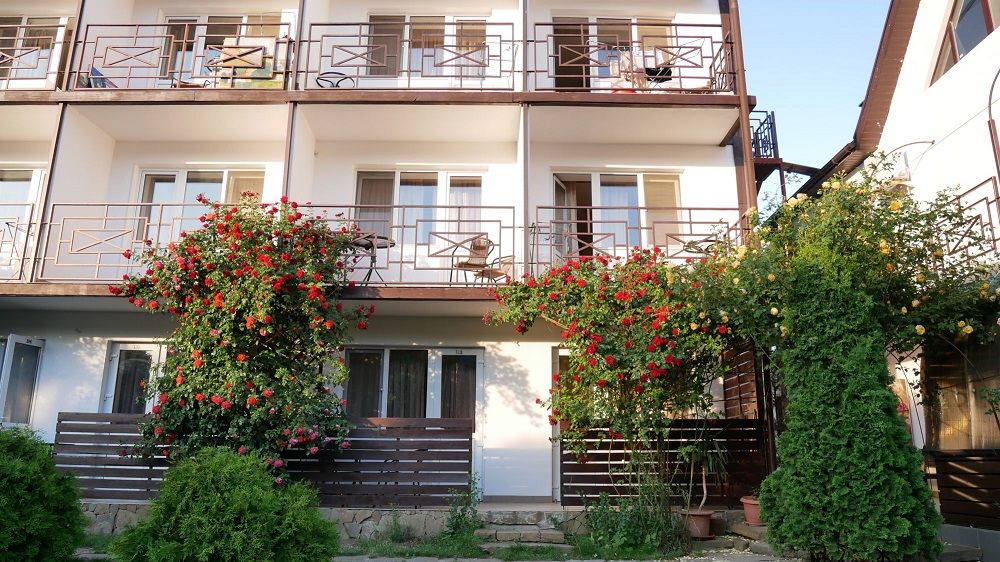 ЛЕТО, отель - 3