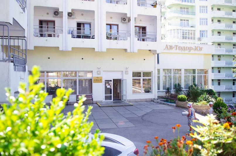 АЙ-ТОДОР-ЮГ, пансионат - 2
