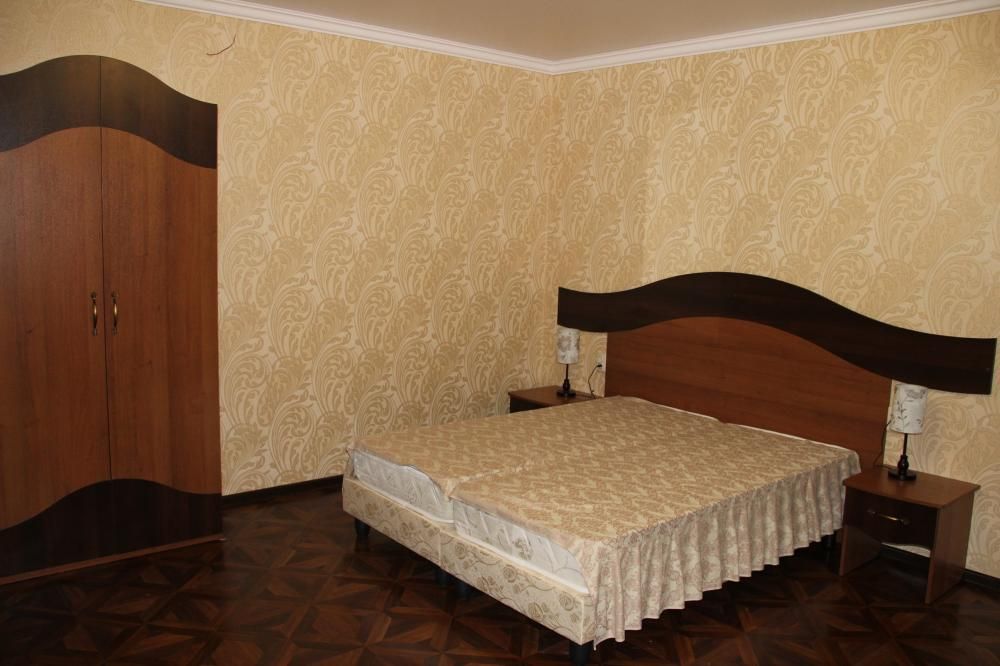 ТРИ СОСНЫ, гостиница - 39