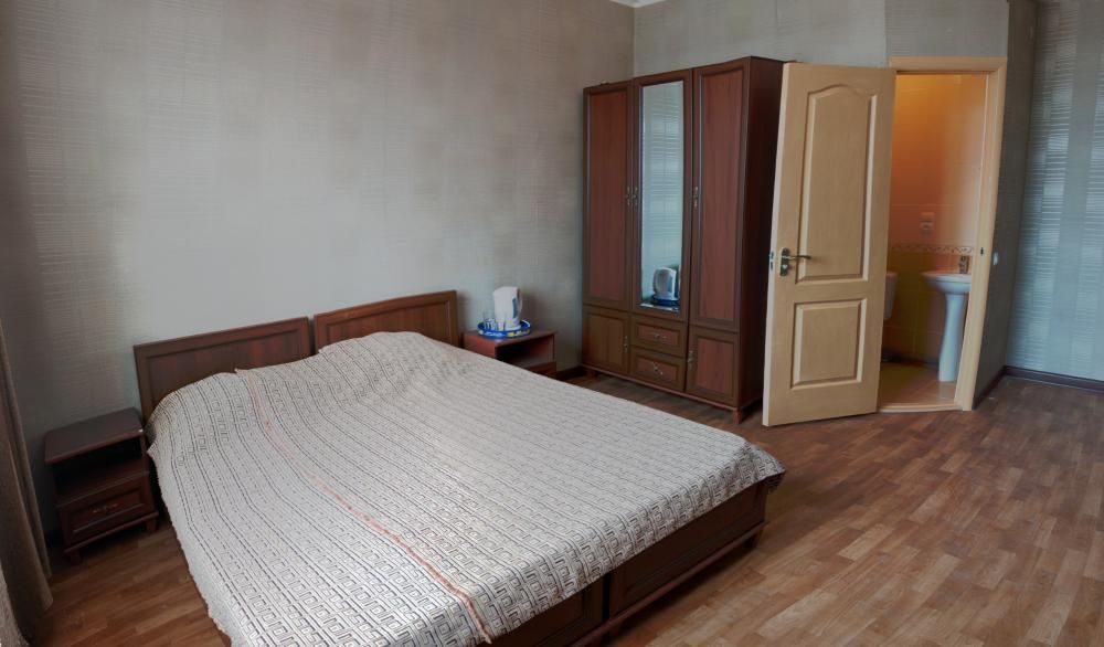 ТРИ СОСНЫ, гостиница - 25