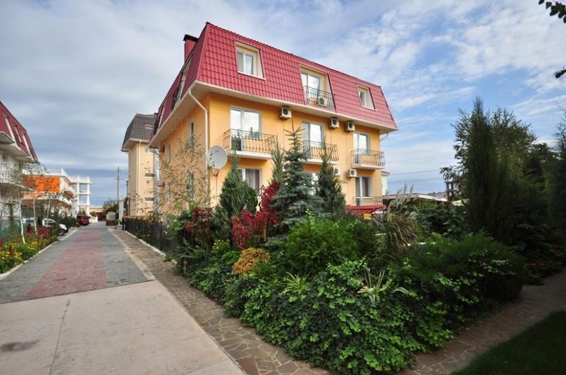 ФЕНИКС (бывш. СОН), отель - 4