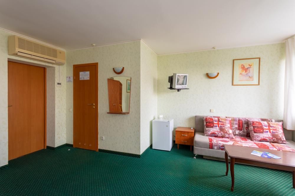 ЧАЙКА, гостиница (Гурзуф) - 30