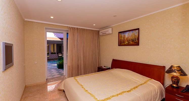 БЕЛЫЙ ГРИФОН, дайвинг центр - 43