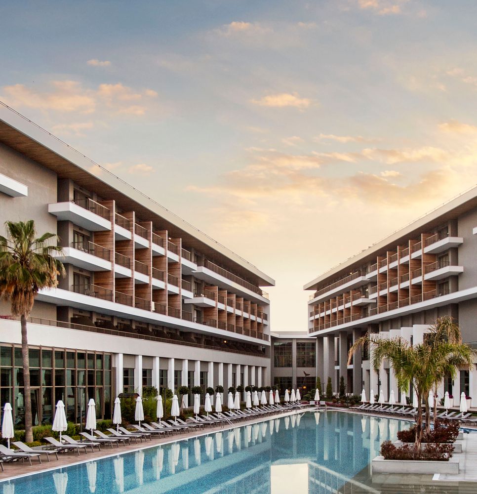 Acanthus & Cennet Barut Collection - 96