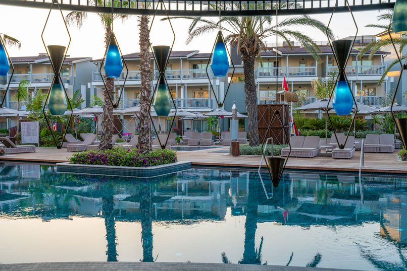 Lara Barut Collection - 3