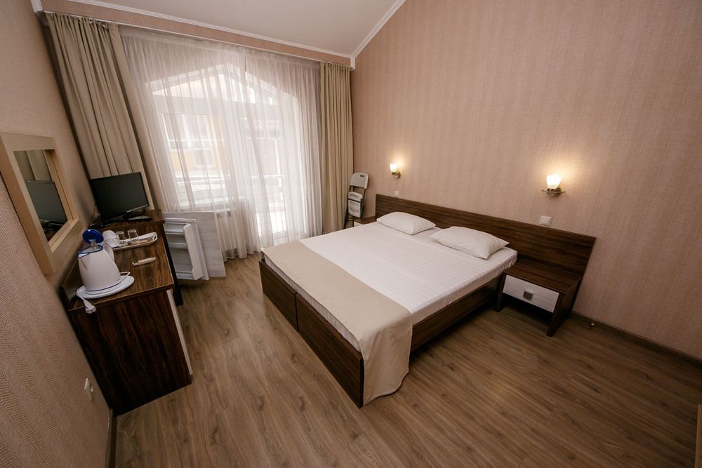 ФЕЕРИЯ, гостиница - 39