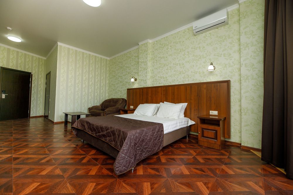 VELES (ВЕЛЕС), отель - 19