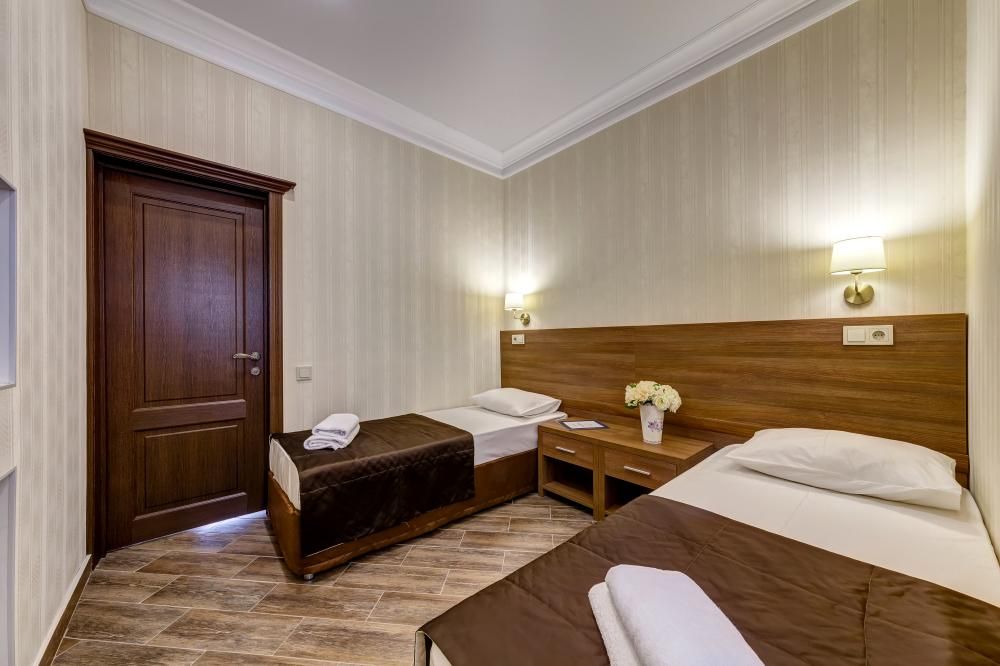 АЗАРИЯ, гостиница - 38