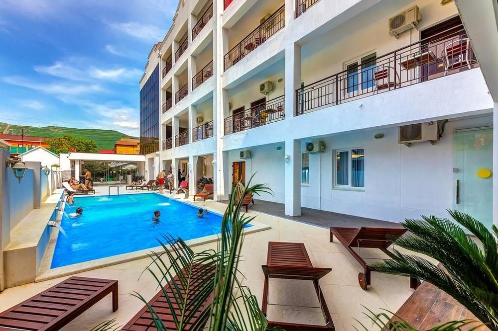 АЗАРИЯ, гостиница - 3