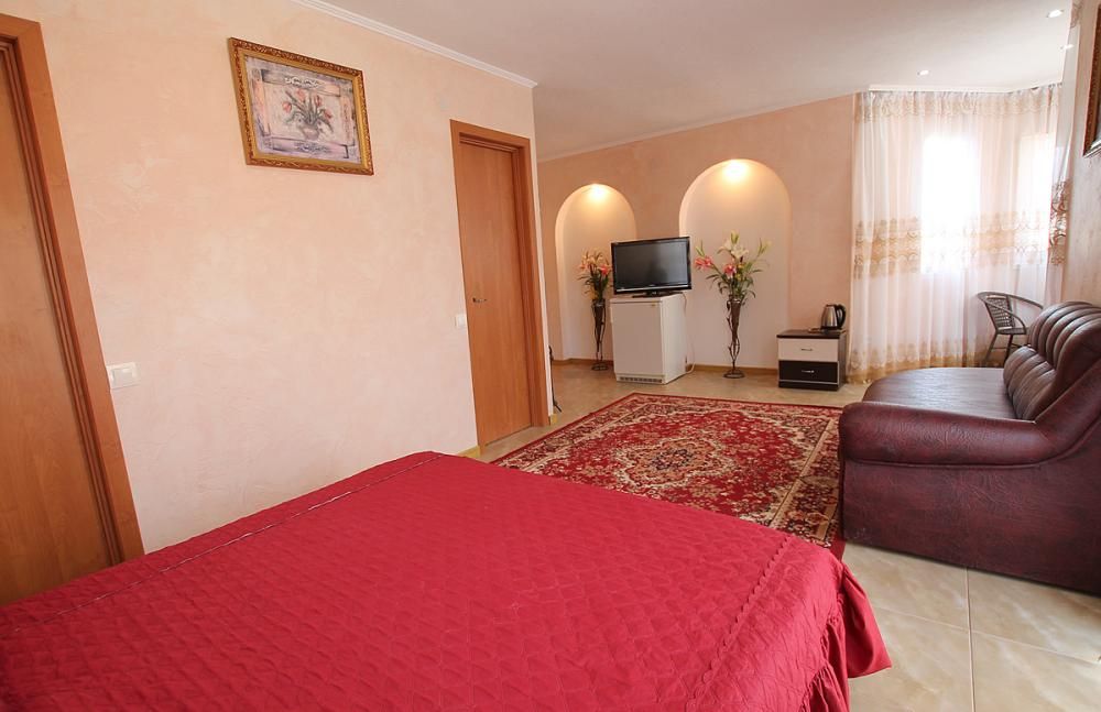 ЛИДИЯ, гостевой дом (Межводное) - 29