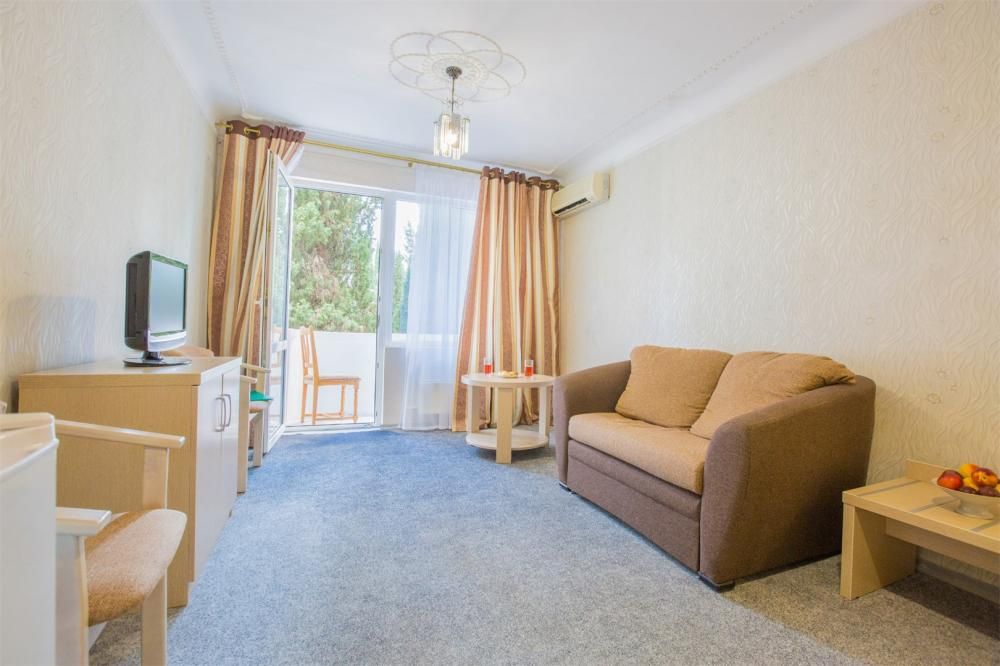 АЛУШТА, санаторий - 27