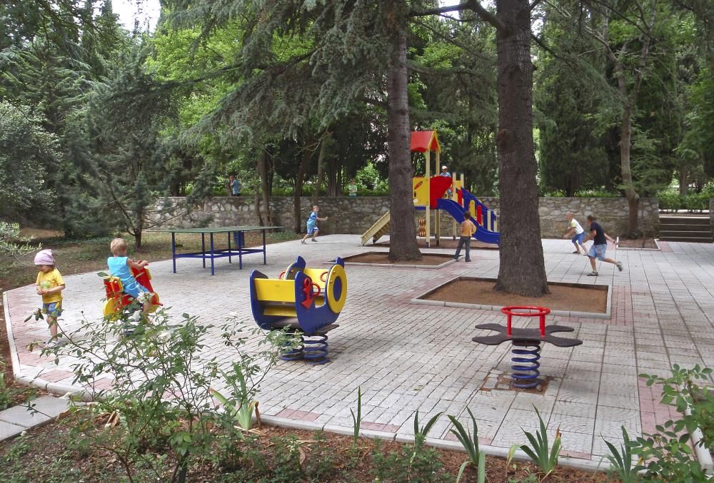 АЛУШТА, санаторий - 12