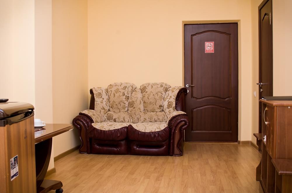 PLAZA (ПЛАЗА), отель - 40