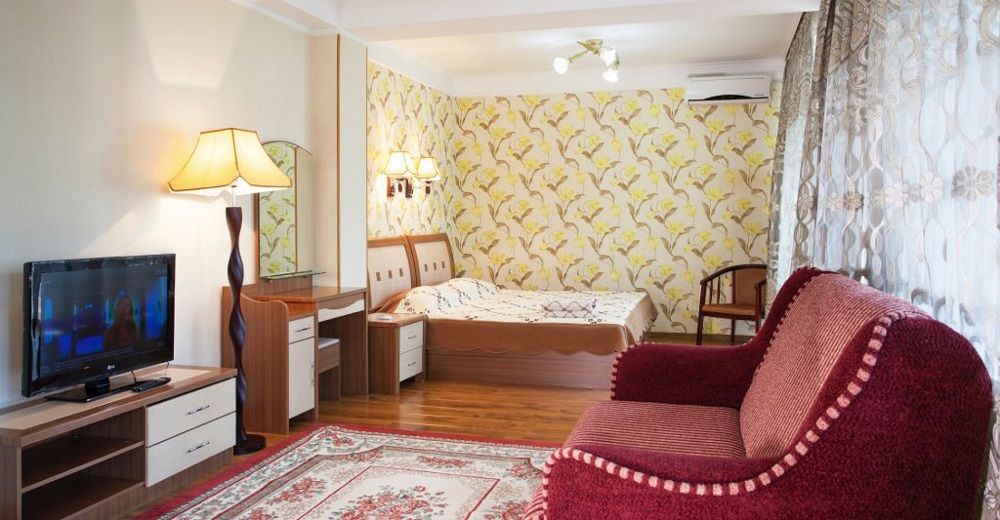 ГЛОРИЯ, ОЦ - 70