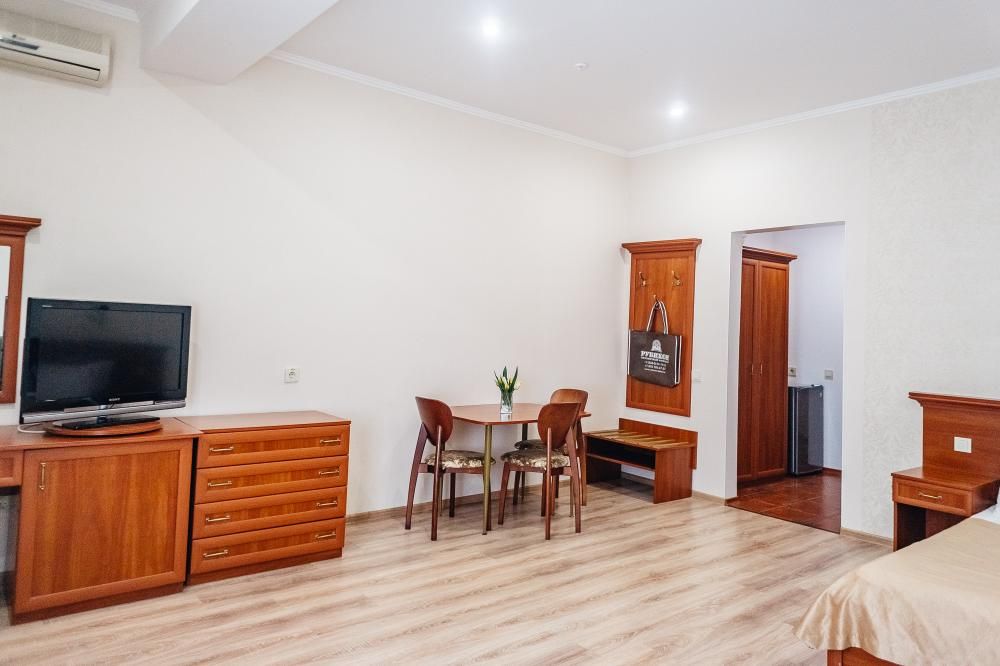 РУБИКОН, гостиничный комплекс - 12