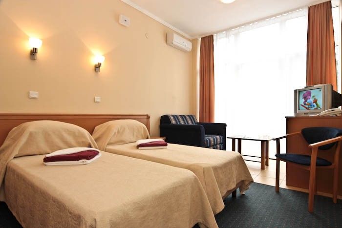 СЛАВУТИЧ, санаторий - 56