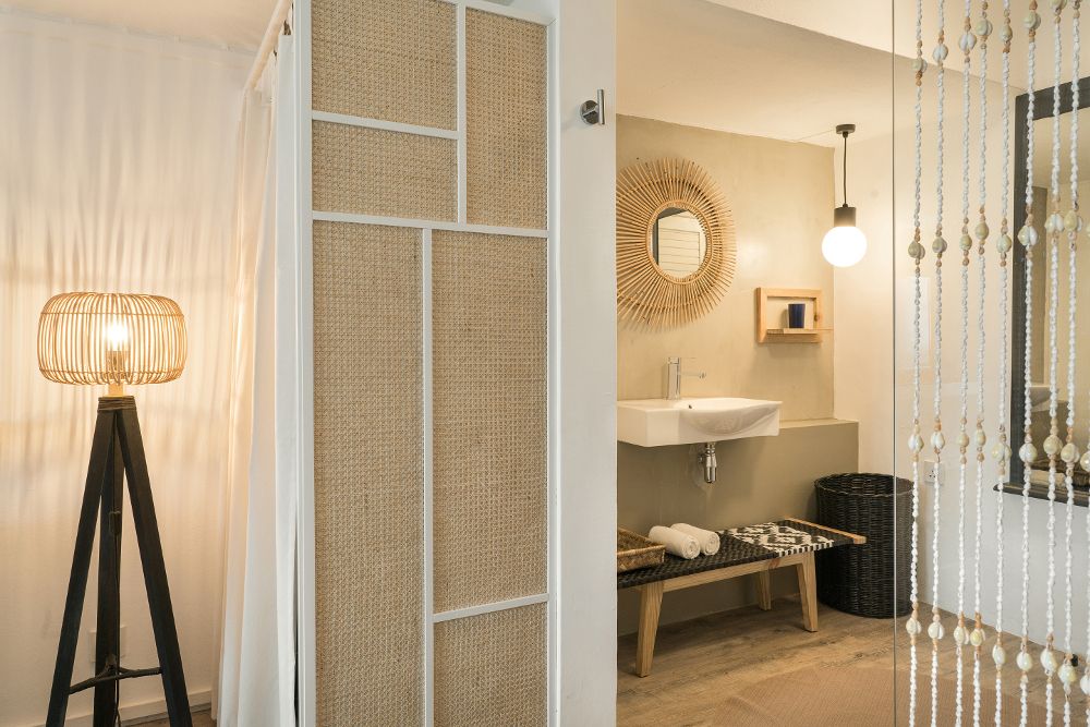 TROPICAL ATTITUDE (only adults 18+) - 24