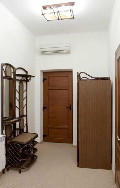 ВЕСЕЛЫЙ ХОТЭЙ, отель - 52