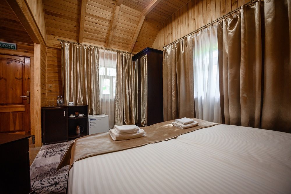 УСАДЬБА ГОЛУБОЙ ЗАЛИВ (Симеиз) - 105