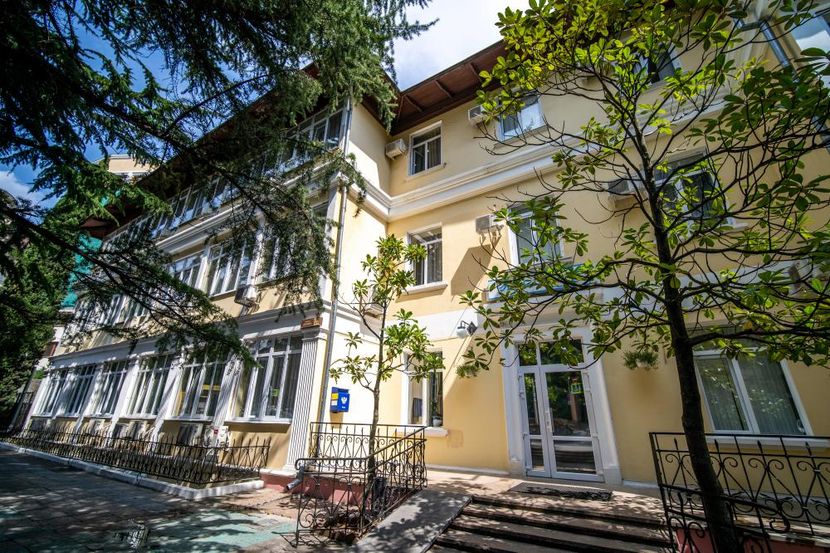 ГОЛУБАЯ ВОЛНА, санаторий (лечение с 4 лет) - 2