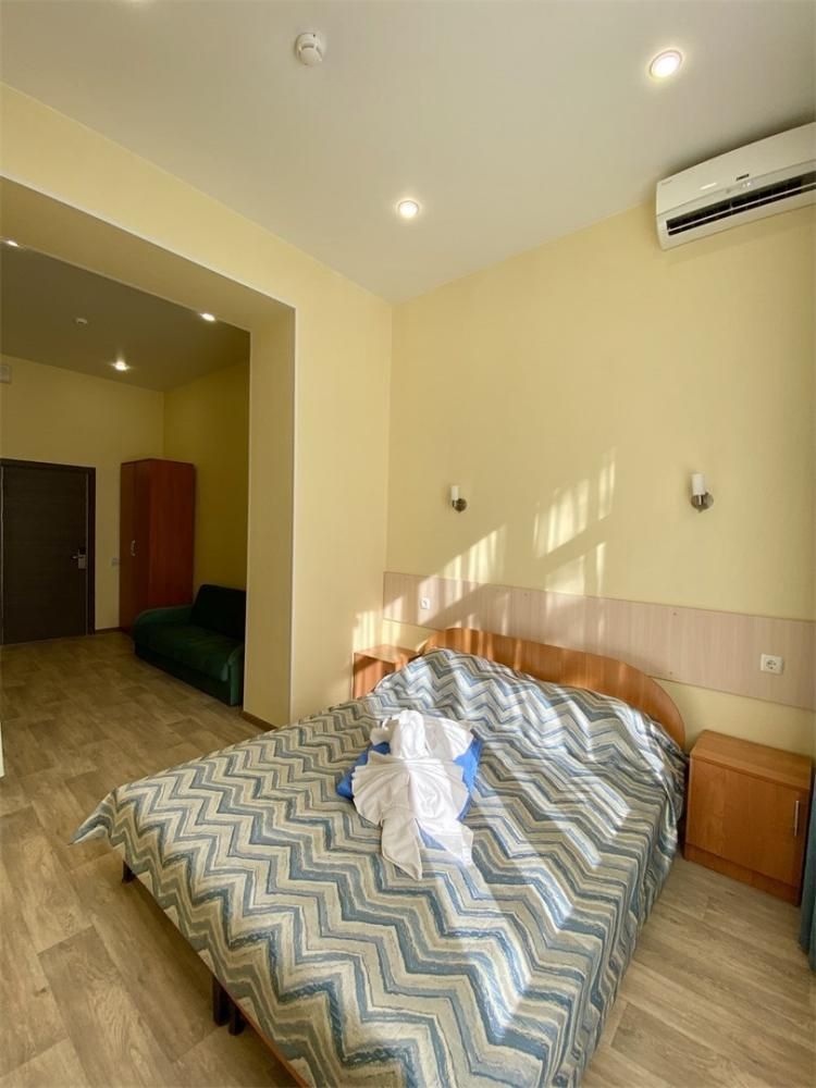 ГОЛУБАЯ ВОЛНА, санаторий (лечение с 4 лет) - 65