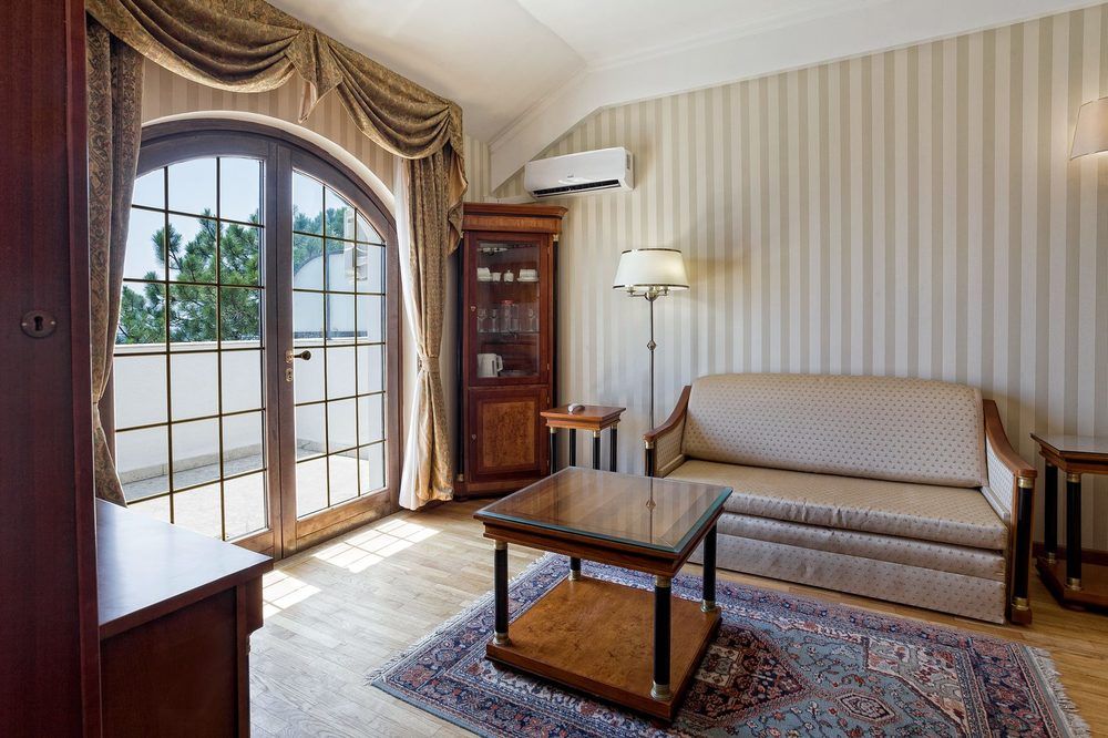 СОСНОВАЯ РОЩА, санаторий - 127