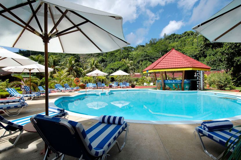 BERJAYA PRASLIN BEACH - 4