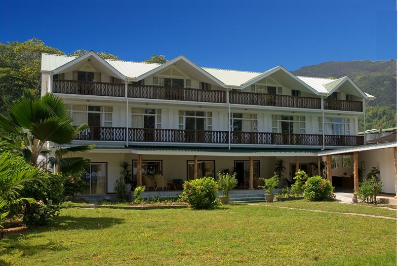 AUGERINE HOTEL - 1