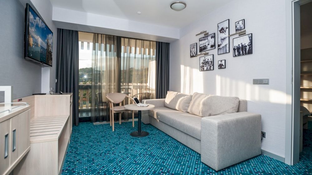 YALTA INTOURIST (ЯЛТА-ИНТУРИСТ), отель - 94