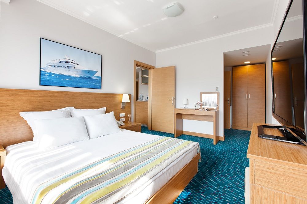 YALTA INTOURIST (ЯЛТА-ИНТУРИСТ), отель - 92