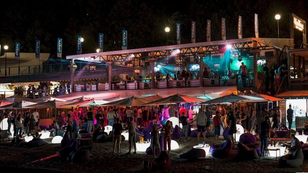 YALTA INTOURIST (ЯЛТА-ИНТУРИСТ), отель - 70